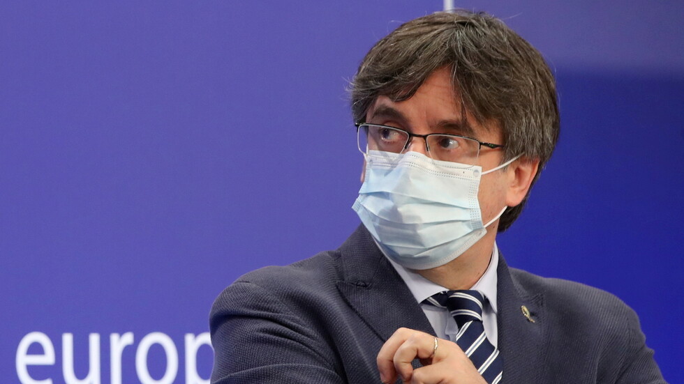 اعتقال رئيس حكومة كتالونيا الانفصالي السابق بوتشديمون في إيطاليا