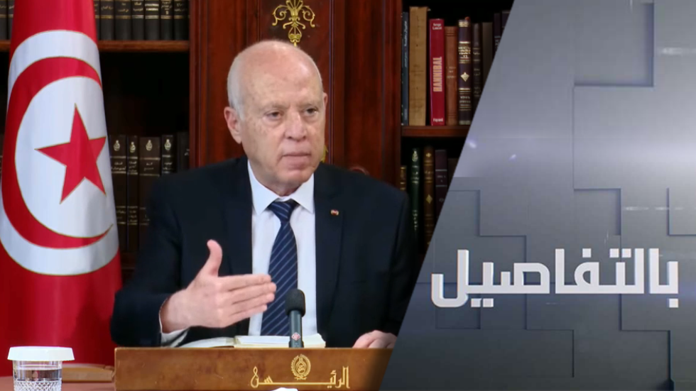 قرارات الرئيس التونسي.. تصحيح للمسار أم احتكار للسلطة؟