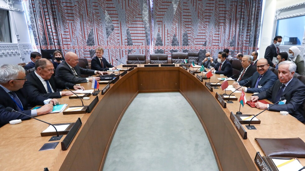 لافروف يبحث المبادرة الروسية لأمن منطقة الخليج مع مجلس التعاون الخليجي