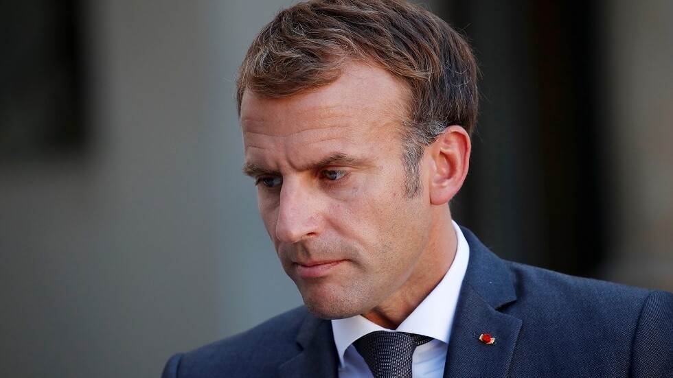 ماكرون يتعهد بمضاعفة جرعات لقاح كورونا الممنوحة للدول الفقيرة