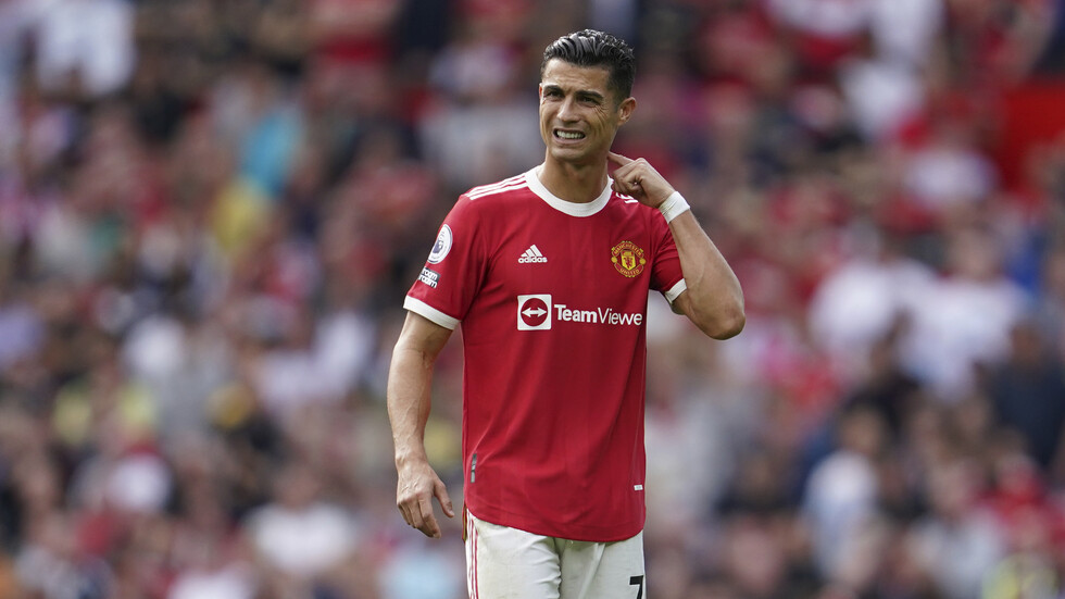 شاهد.. ردة فعل رونالدو بعد إهدار زميله ركلة الجزاء