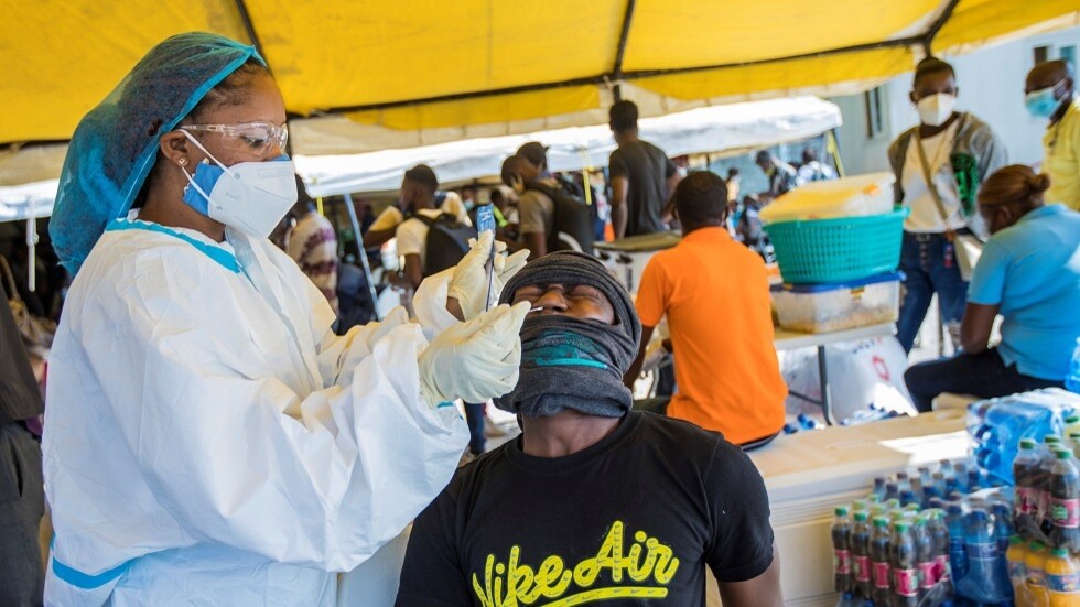 المكسيك تسجل 174 وفاة ونحو 4 آلاف إصابة جديدة بكورونا