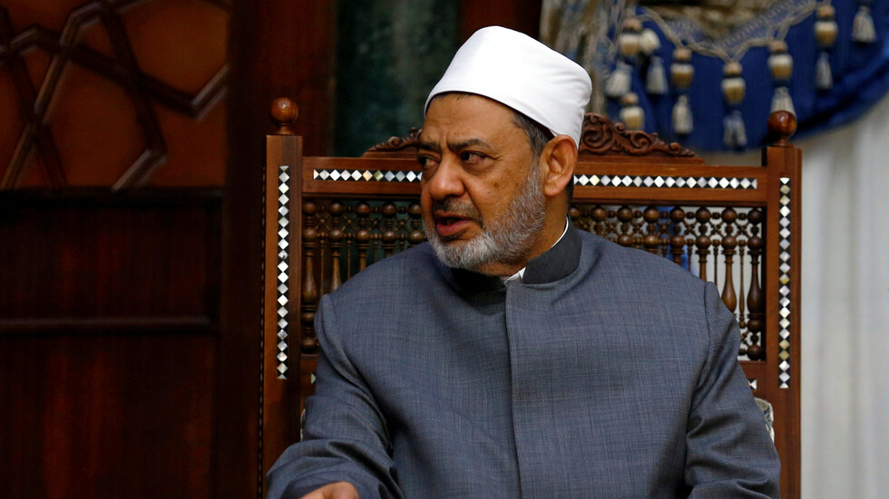 شيخ الأزهر في ألمانيا لإجراء فحوصات طبية