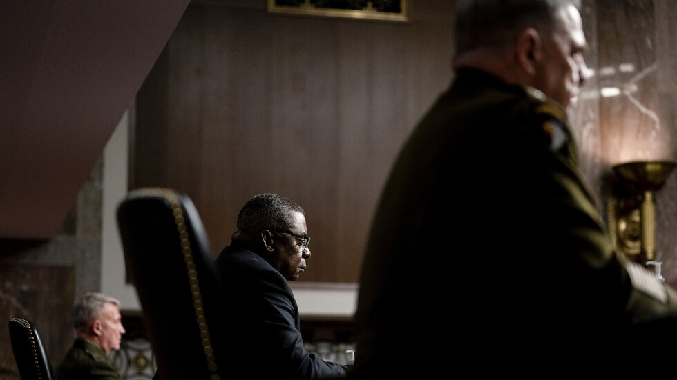 قادة البنتاغون يفندون كلام بايدن بشأن الانسحاب من أفغانستان