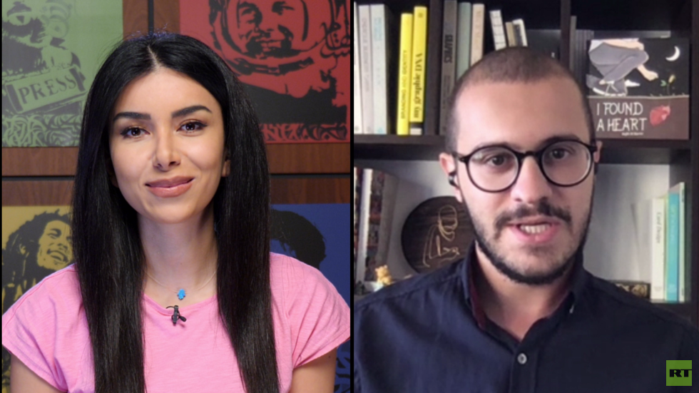رفيق الحريري: عملي الفني يجب أن يشمل جميع الفئات.. واسمي عرضني لمواقف مختلفة