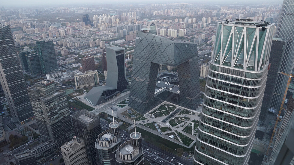 الصين تحث الدول الأخرى على منع أستراليا من اقتناء غواصات نووية