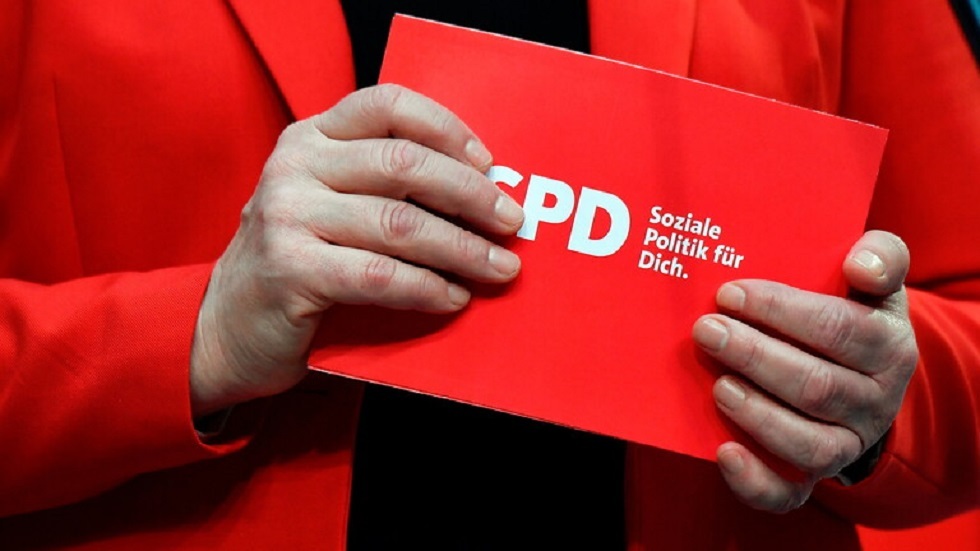 استطلاع: الاشتراكيون الديمقراطيون في ألمانيا يتقدمون بخمس نقاط مئوية على المحافظين