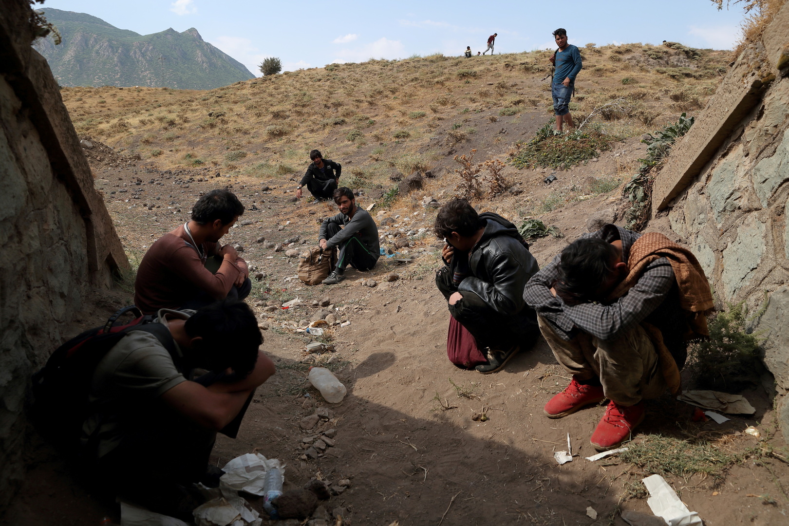 تركيا تعلن عن ضبط أكثر من 40 ألف مهاجر أفغاني غير نظامي دخلوا البلاد