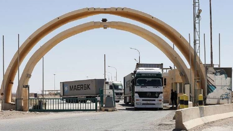 فتح الحدود البرية بين الأردن والعراق أمام الشاحنات والأفراد