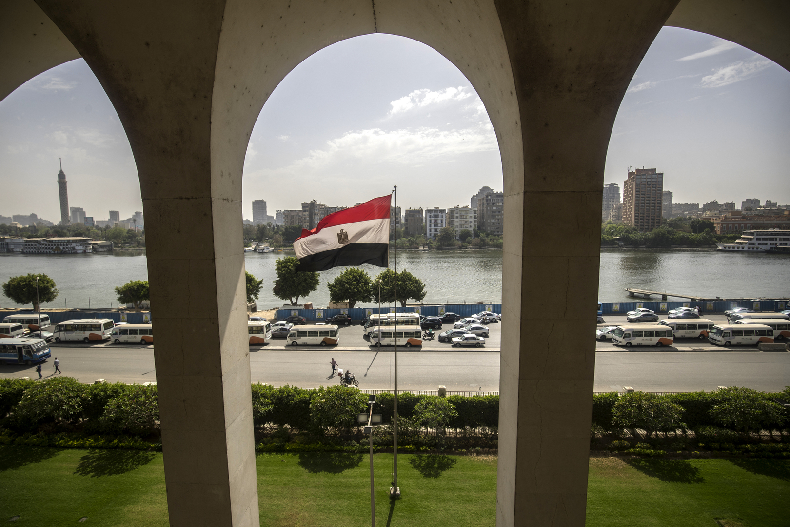 مصر تعزي السودان بضحايا الطائرة المنكوبة في النيل