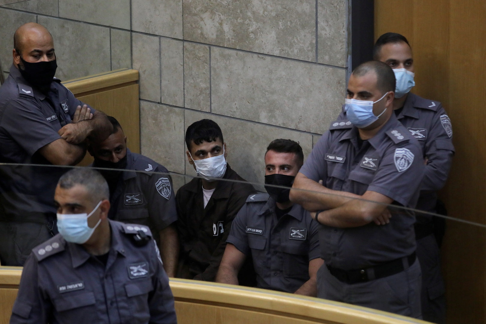 وسائل إعلام: وزراء إسرائيليون يطالبون بتشديد ظروف احتجاز المعتقلين الفلسطينيين