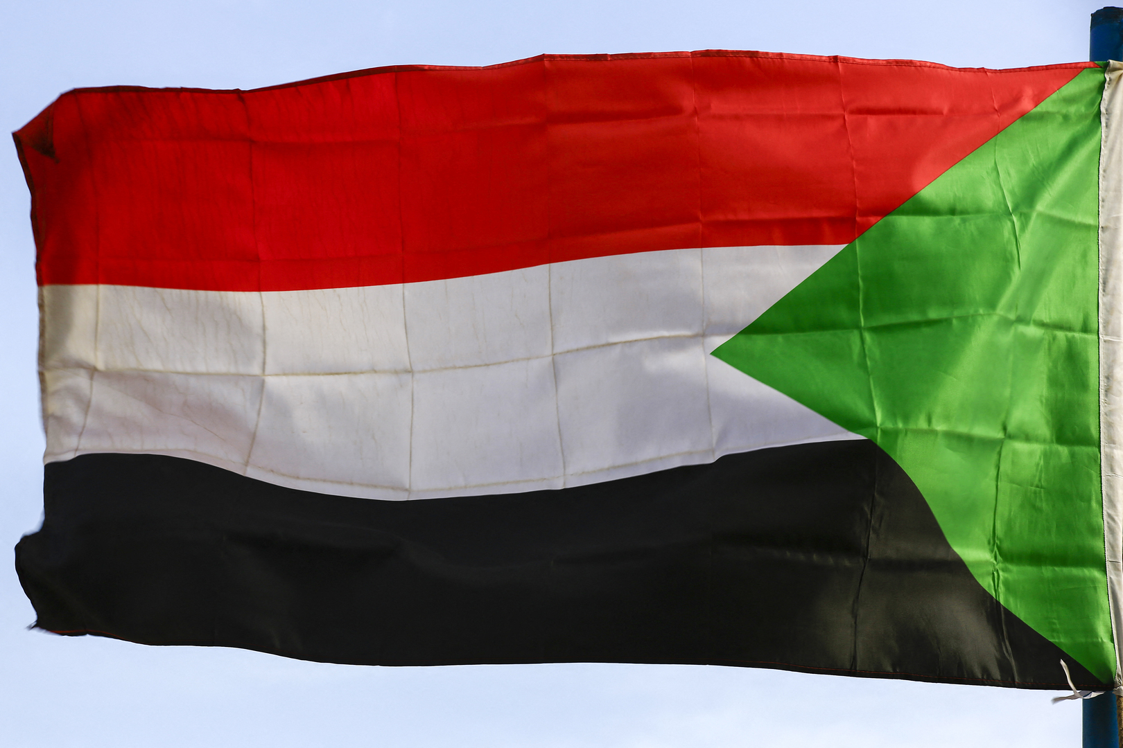 سفارة السودان لدى موسكو تفند أنباء عن طلب سوداني مقابل تنفيذ اتفاق عسكري مع روسيا