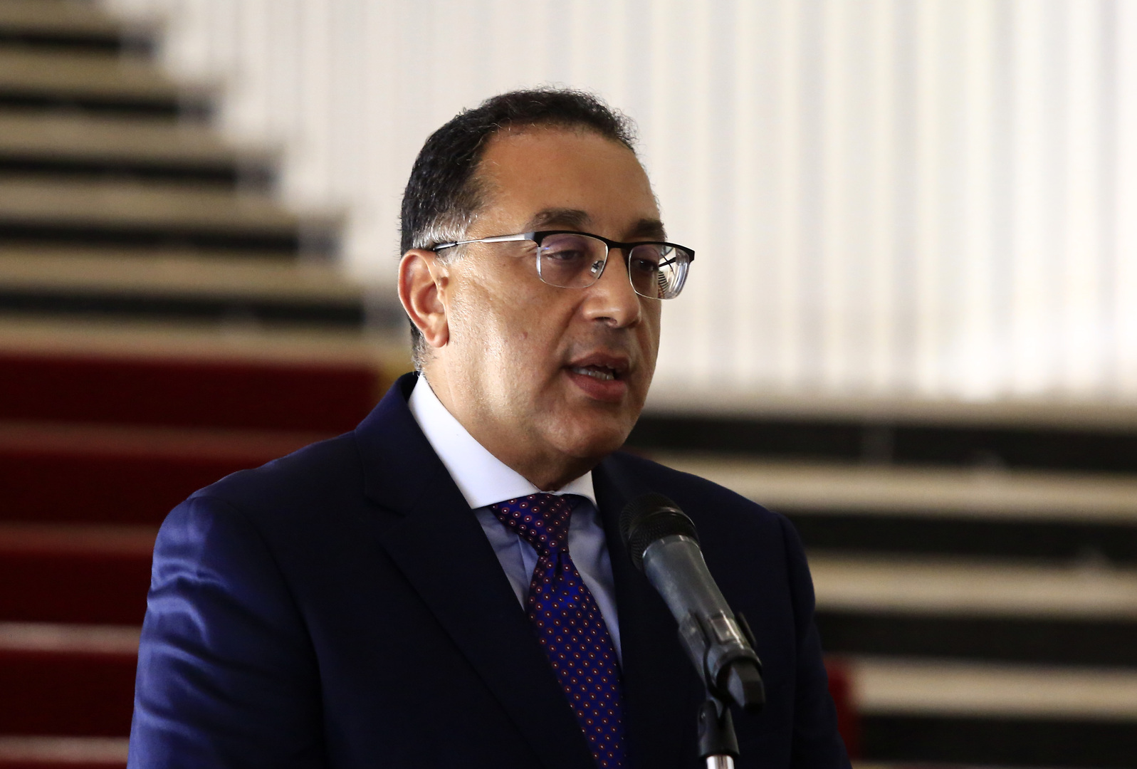 مدبولي: اعتماد شتلات جديدة لقصب السكر توفر المياه وتضاعف الإنتاج