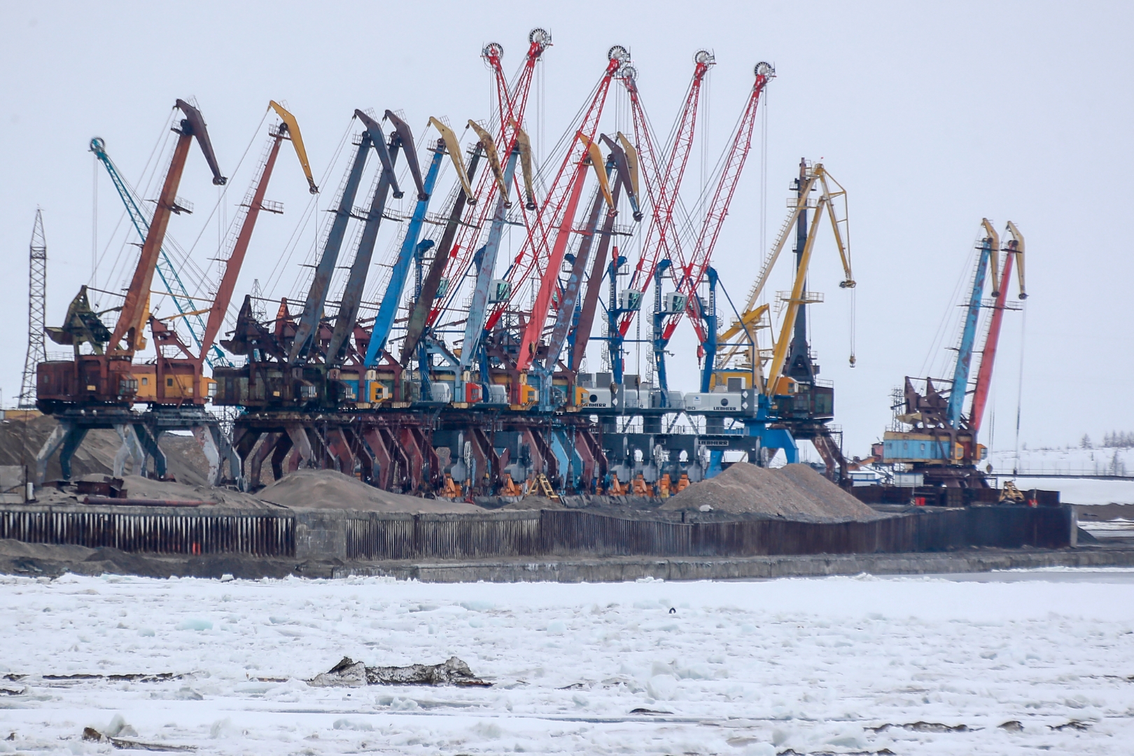 الخارجية الروسية: موسكو وواشنطن مهتمتان بالتعاون في منطقة القطب الشمالي