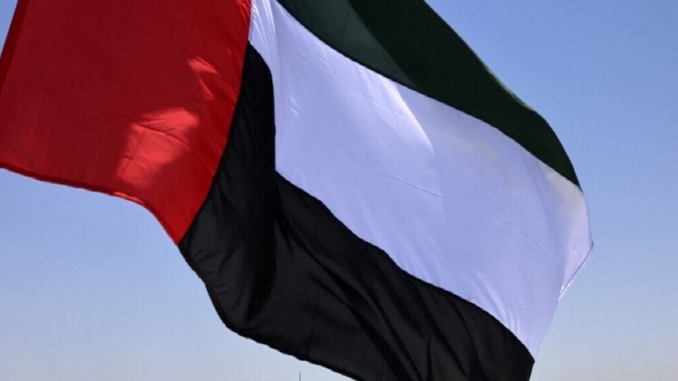 الإمارات.. أبو ظبي توقف العمل بإجراءات متعلقة بفيروس كورونا