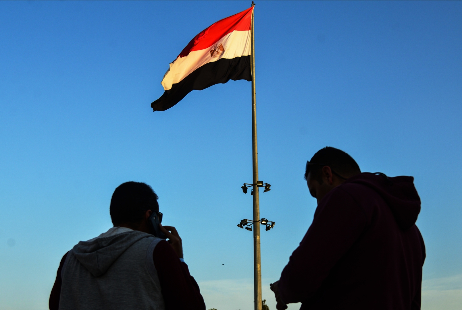 توقعات بسفر 2 مليون مصري إلى ليبيا