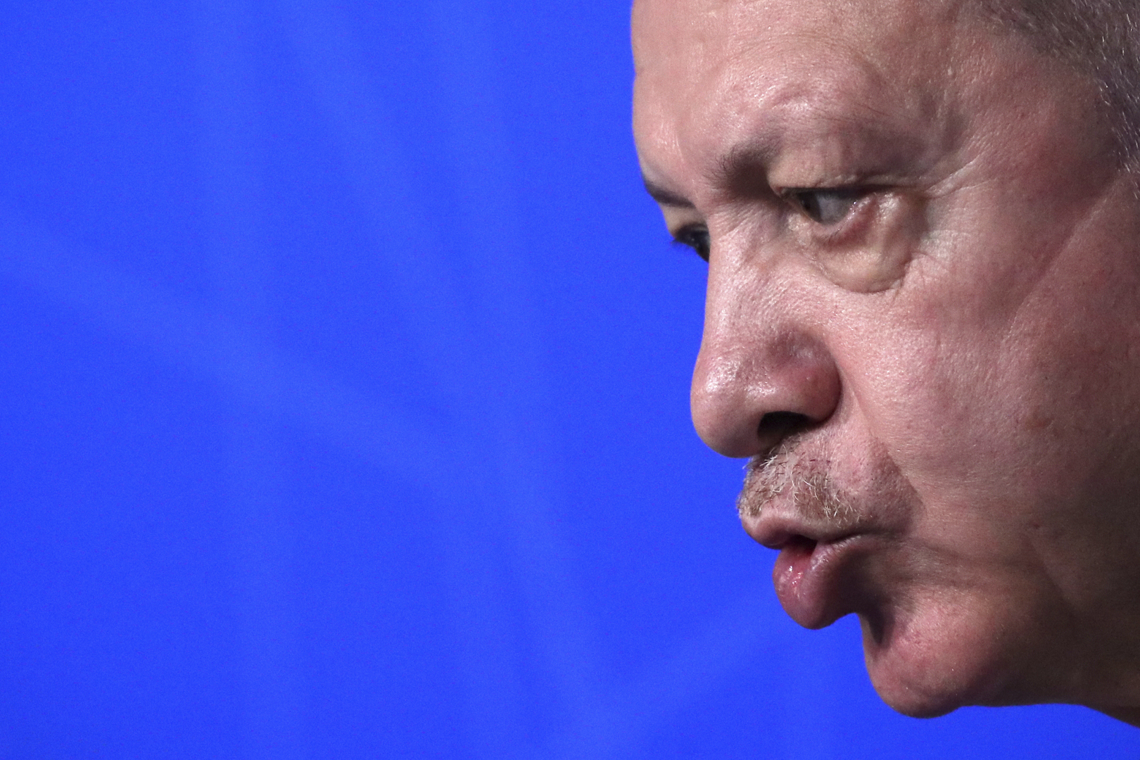 أردوغان: الحكومة السورية تشكل خطرا على تركيا ونتوقع من روسيا نهجا مختلفا