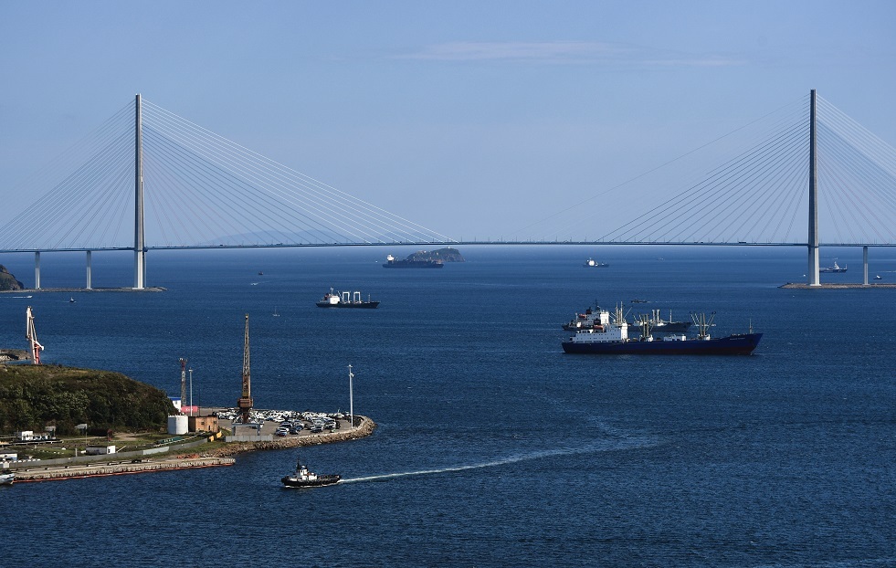 اصطدام سفينة شحن روسية مع سفينة تركية في مضيق البوسفور