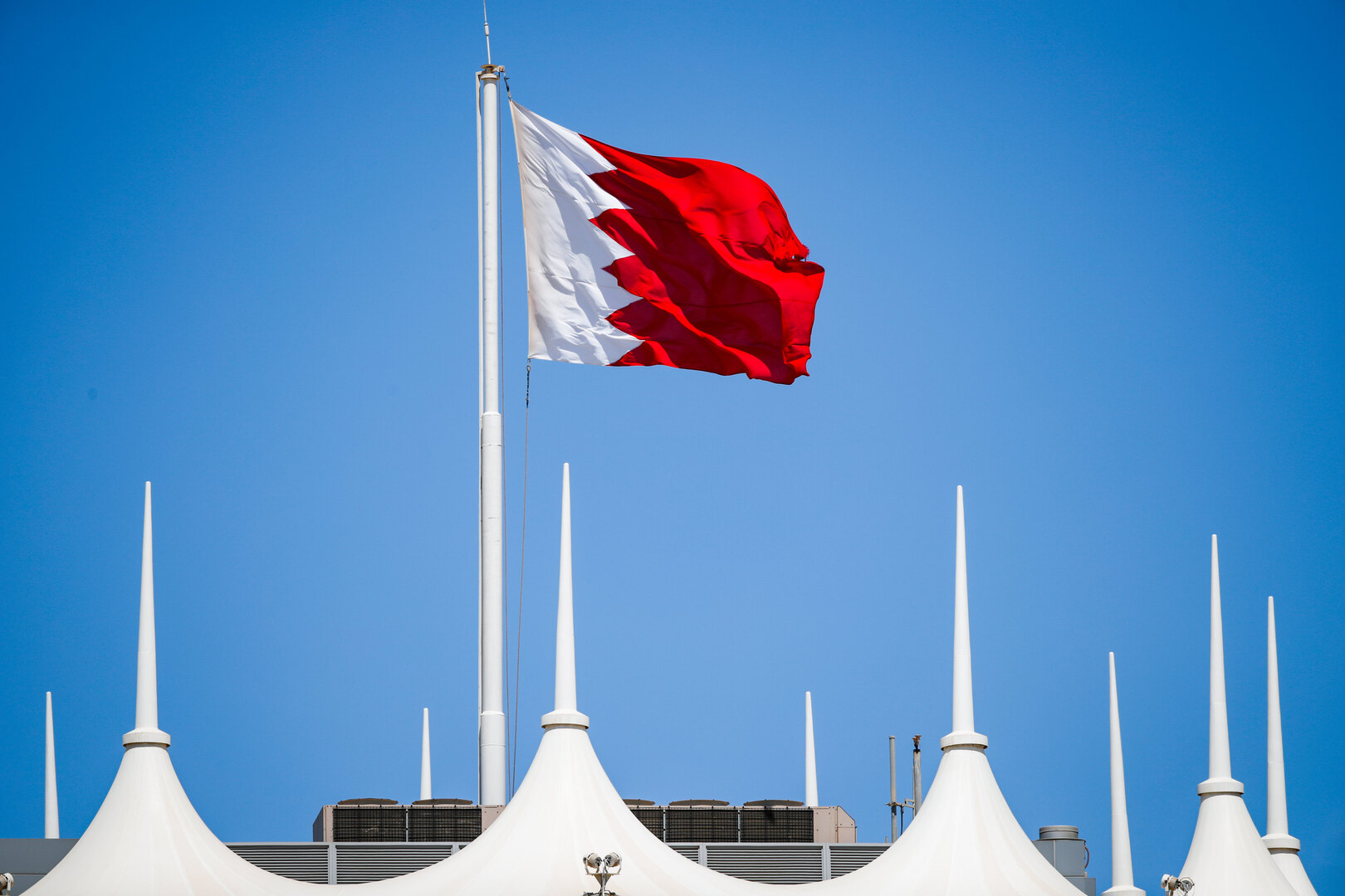 البحرين تتهم قطر بـ