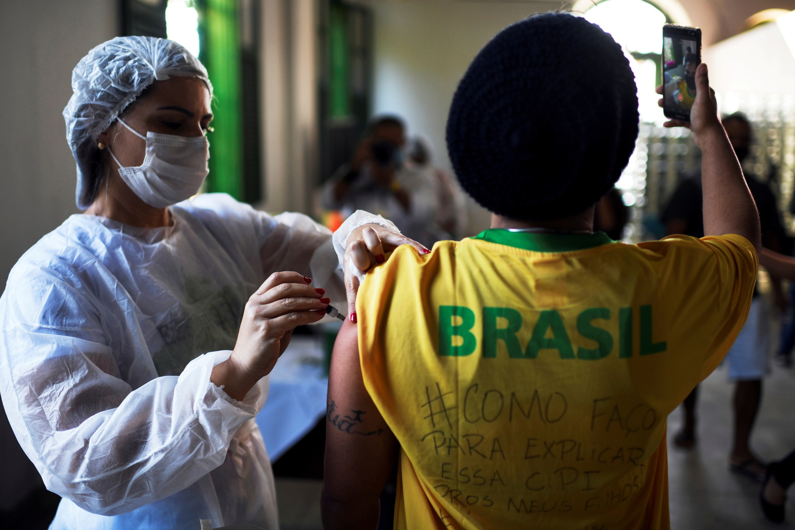 البرازيل.. 210 وفيات و14423 إصابة جديدة بفيروس كورونا