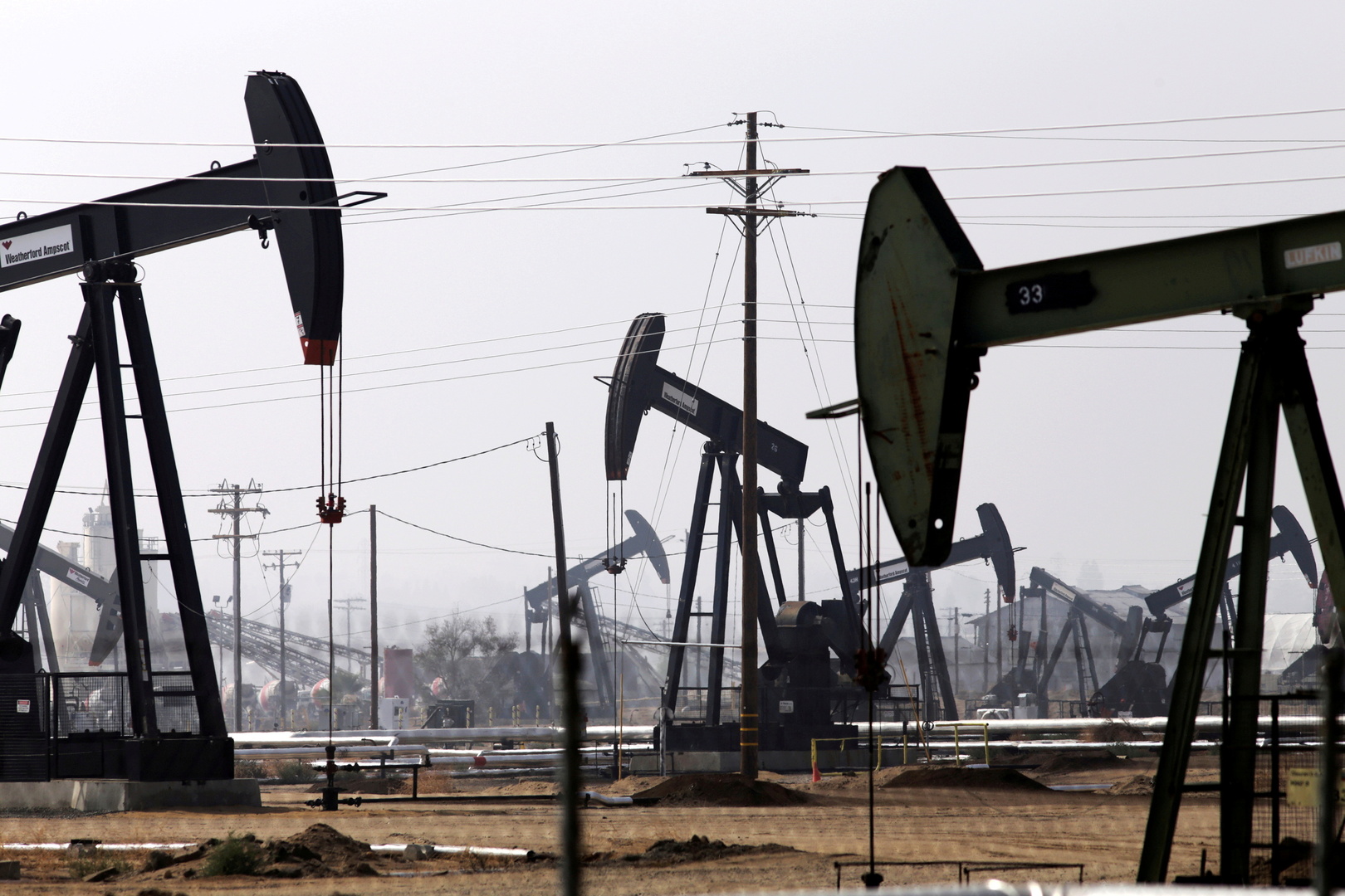 ارتفاع أسعار النفط وسط مخاوف اقتصادية