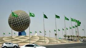 السعودية.. بن سلمان يطلق برنامج