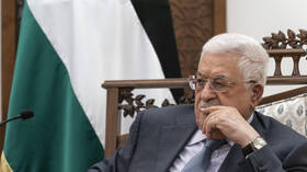 وزيران إسرائيليان سيلتقيان عباس الأسبوع القادم