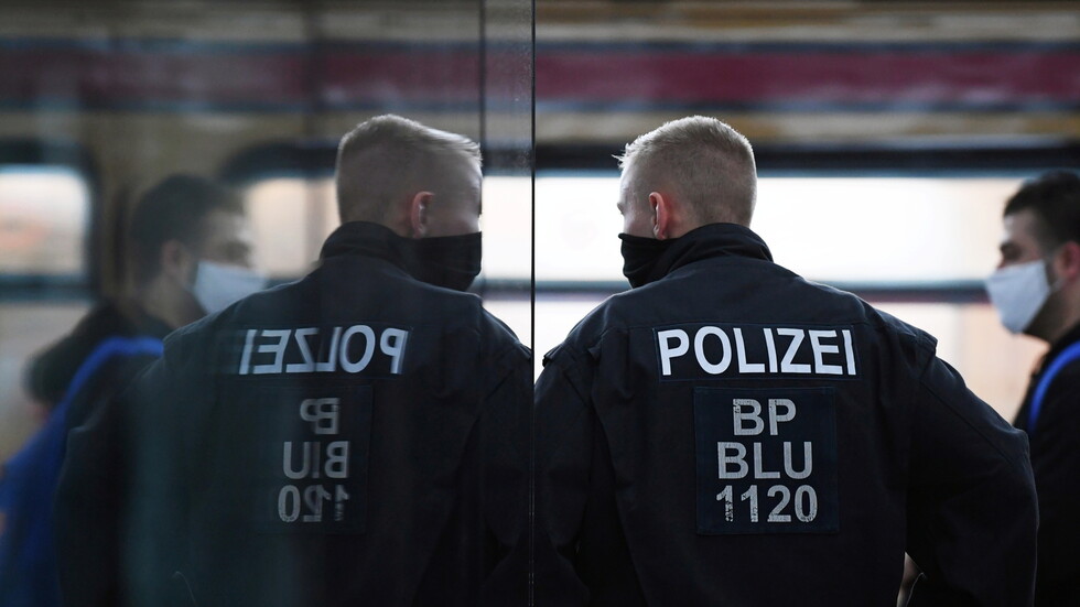 ألمانيا تعتقل مواطنا تركيا للاشتباه في تجسسه على حركة غولن