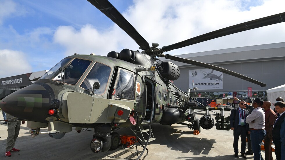 روسيا ترسل 4 مروحيات قتالية إلى مالي