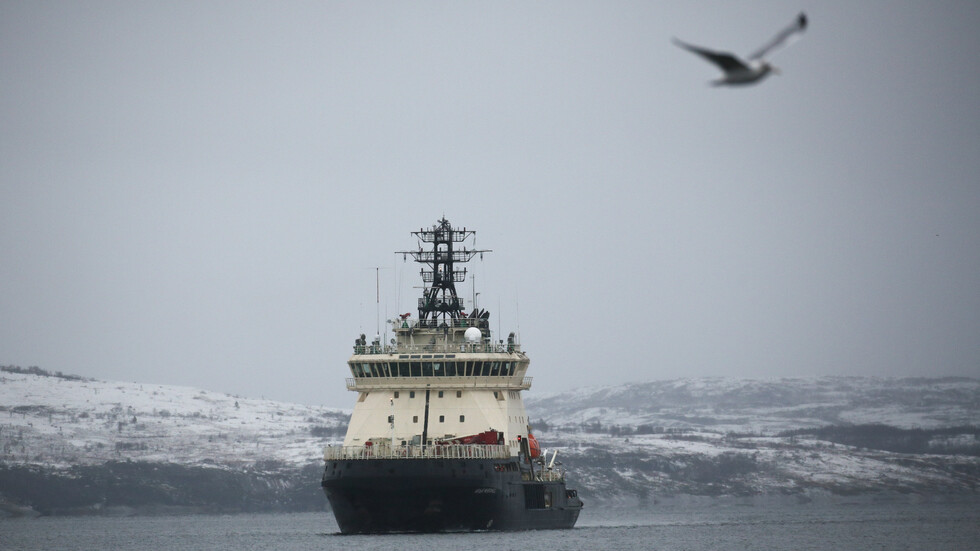 خبير أمريكي: الولايات المتحدة قد تتخلف عن روسيا في منطقة القطب الشمالي