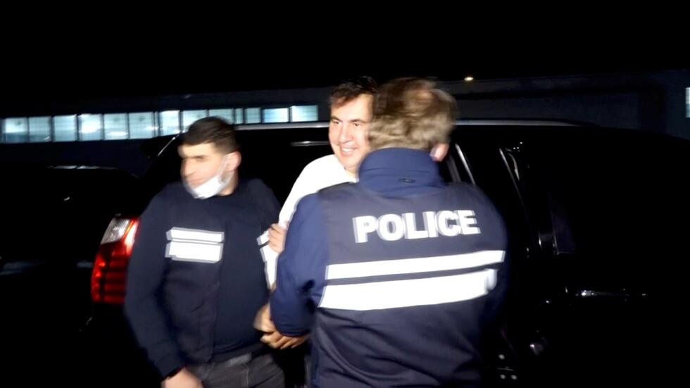 ساكاشفيلي يعلن إضرابا عن الطعام بعد اعتقاله