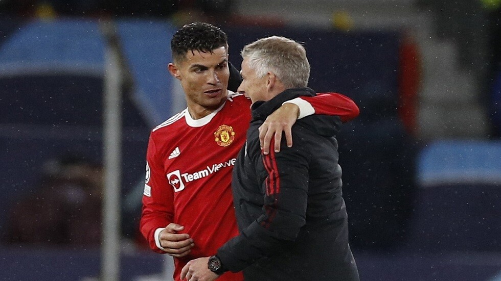 رونالدو على دكة بدلاء مانشستر للمرة الأولى منذ عودته للفريق