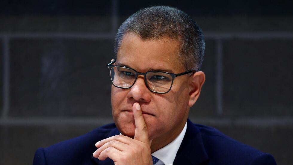 رئيس مؤتمر المناخ: توافق بين المشاركين على تخصيص 100 مليار دولار سنويا