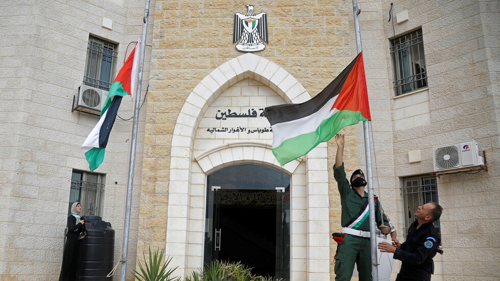 فلسطين تطالب بموقف دولي حازم لوقف الاستيطان الإسرائيلي و"التطهير العرقي" ضد شعبها