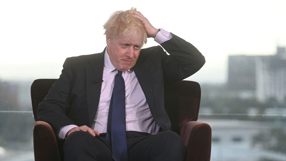 أزمة وقود بريطانيا في طريقها للانفراج وجونسون يدعو لضبط النفس