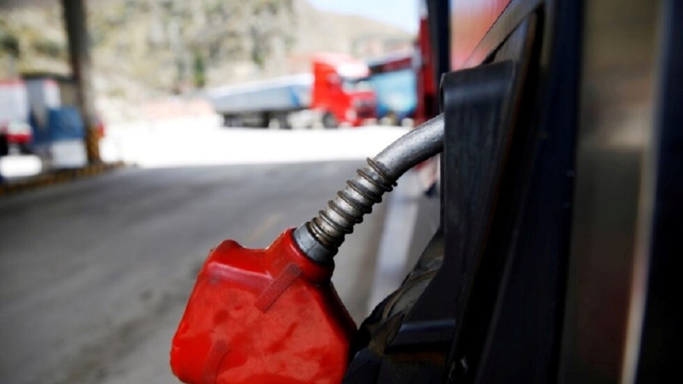 أسعار النفط تواصل الارتفاع بعد قرار 