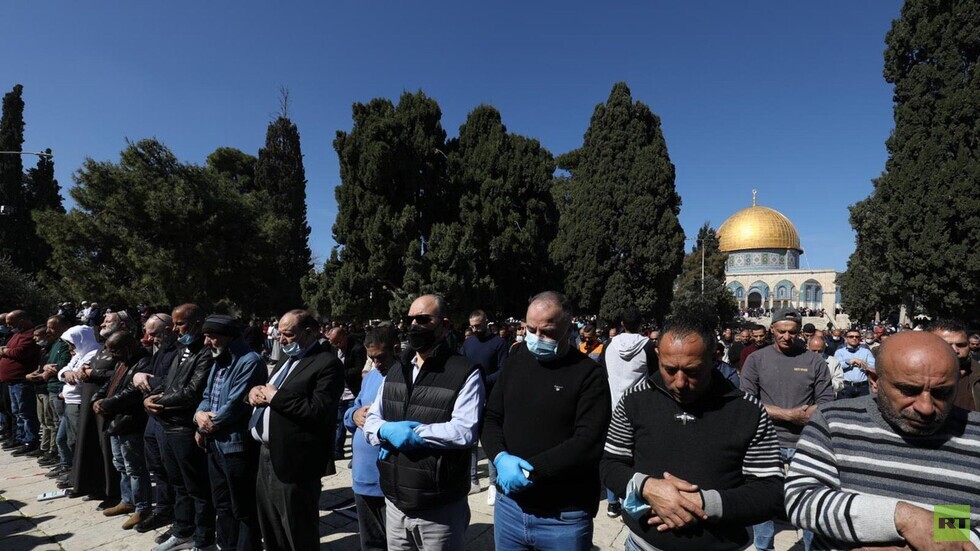خطيب المسجد الأقصى: الرهان على المرابطين والمقدسيين للدفاع عن المسجد وليس على السلطة الفلسطينية