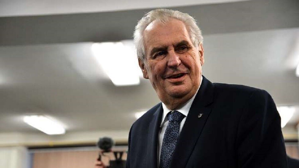 حالة رئيس التشيك في العناية المركزة 