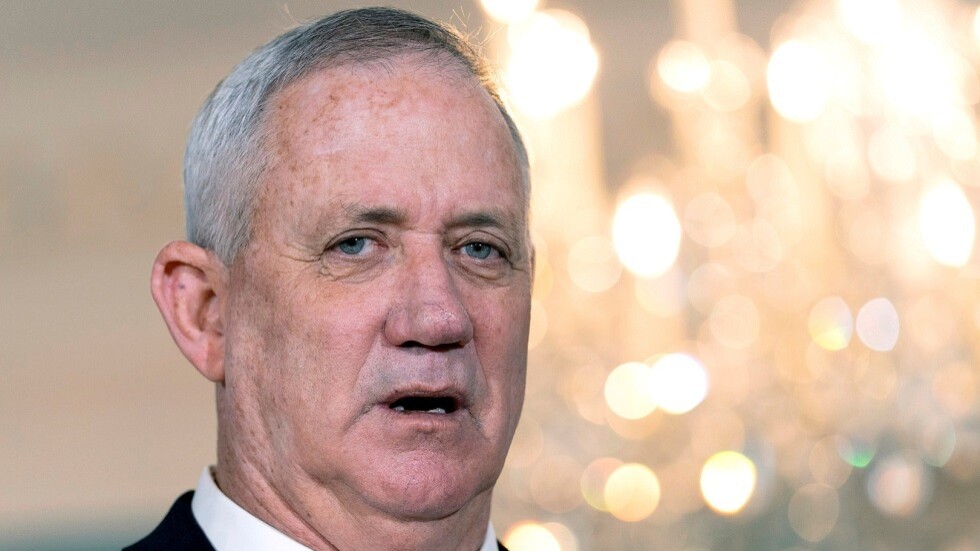 شاهد.. غانتس يسخر من نتنياهو في فيديو على "تيك توك"