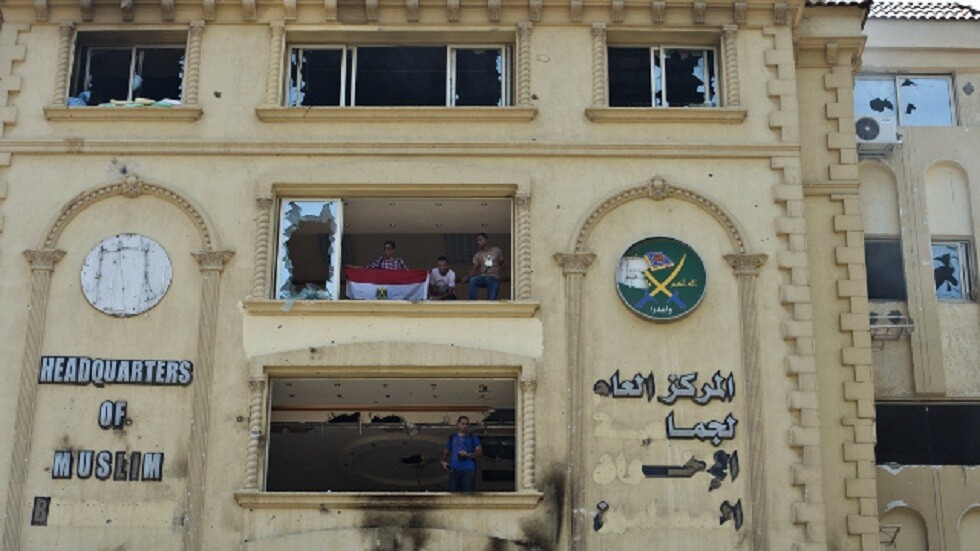 متخصص في الجماعات المتطرفة لـ RT: زلزال داخلي يشهده تنظيم "الإخوان المسلمين"