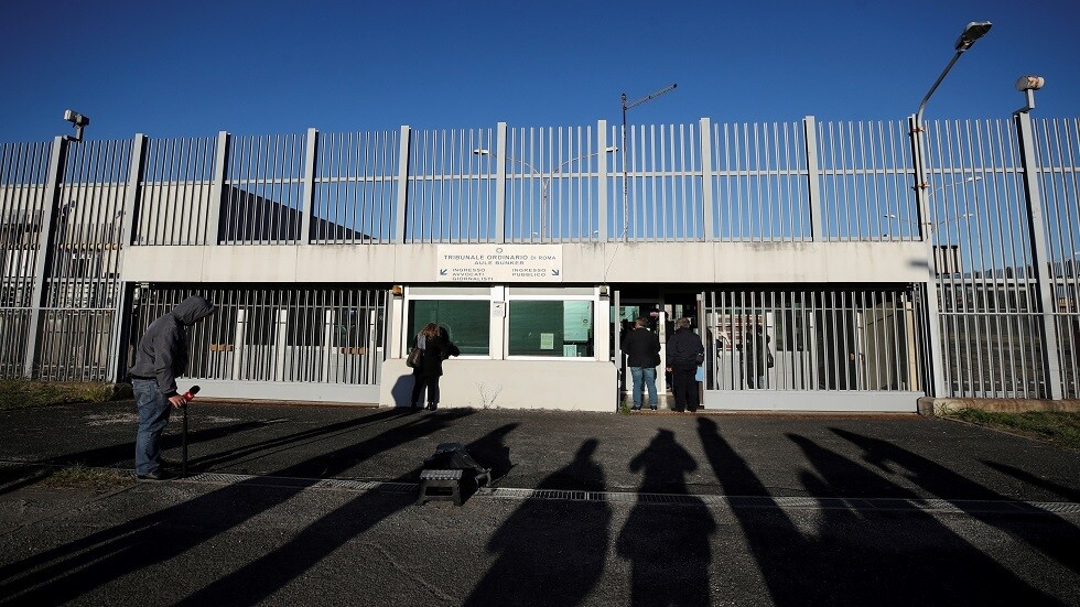 الادعاء الإيطالي يطلب محاكمة 4 ضباط مصريين غيابيا