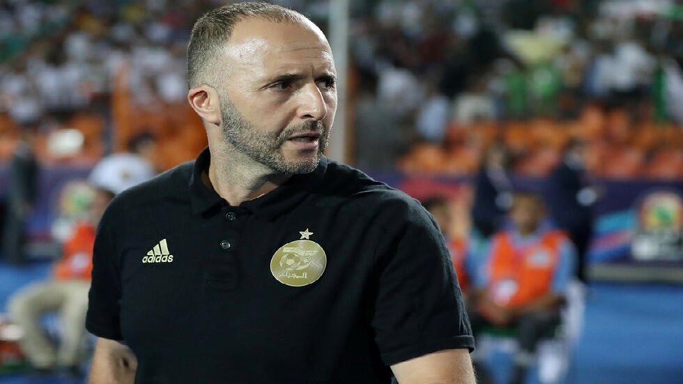 بلماضي ينتقد مهاجم منتخب الجزائر ويشبهه بـ