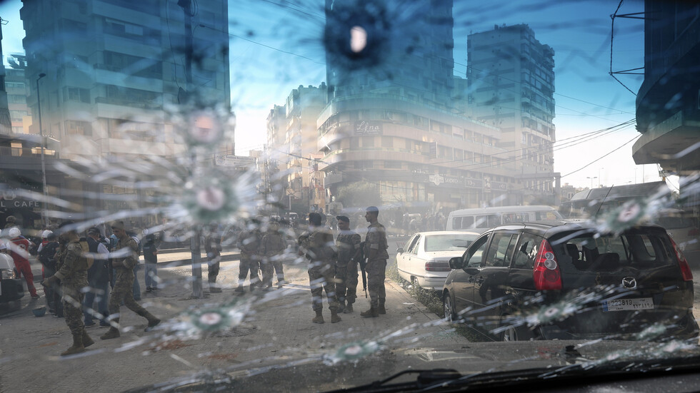 موسكو: ندعو جميع الساسة في لبنان إلى ضبط النفس ونأمل بأن تتمكن الحكومة من احتواء التصعيد الحالي