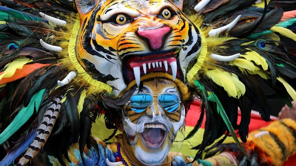 شاهد.. احتفال لاعبي كولومبي بهدف في الوقت القاتل بالدقيقة الـ100 وردة الفعل بعد إلغائه