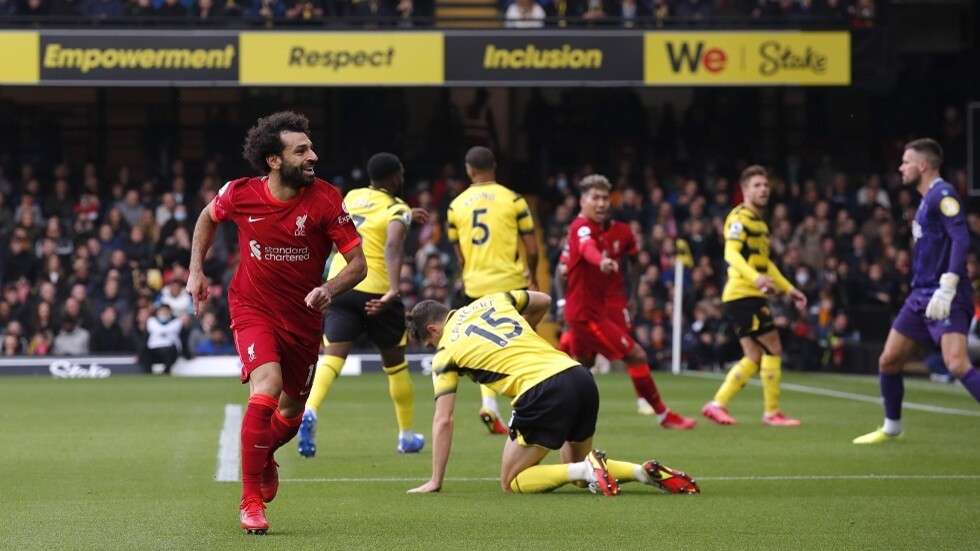 شاهد.. ليفربول يتغنى بهدف محمد صلاح "المذهل" ويعرضه من جميع الزوايا