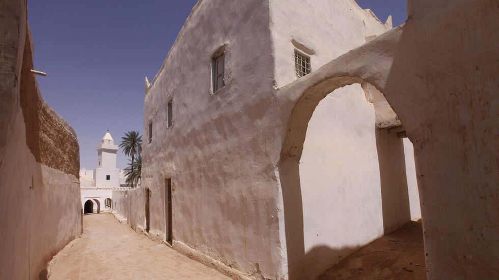 أول مجموعة من السياح الأجانب منذ 10 سنوات في ليبيا