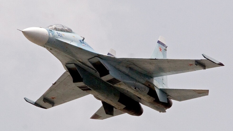 مقاتلات روسية  ترافق طائرتين أمريكيتين فوق البحر الأسود