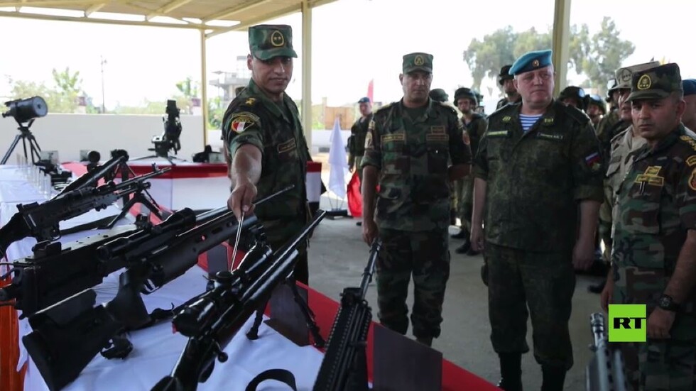 أول تدريب مشترك للمظليين الروس والمصريين أثناء مناورات 