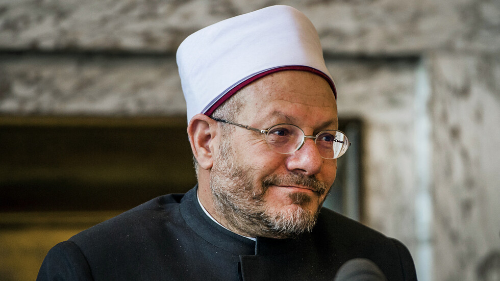 مفتي مصر: ليلة ميلاد النبي أفضل من ليلة القدر