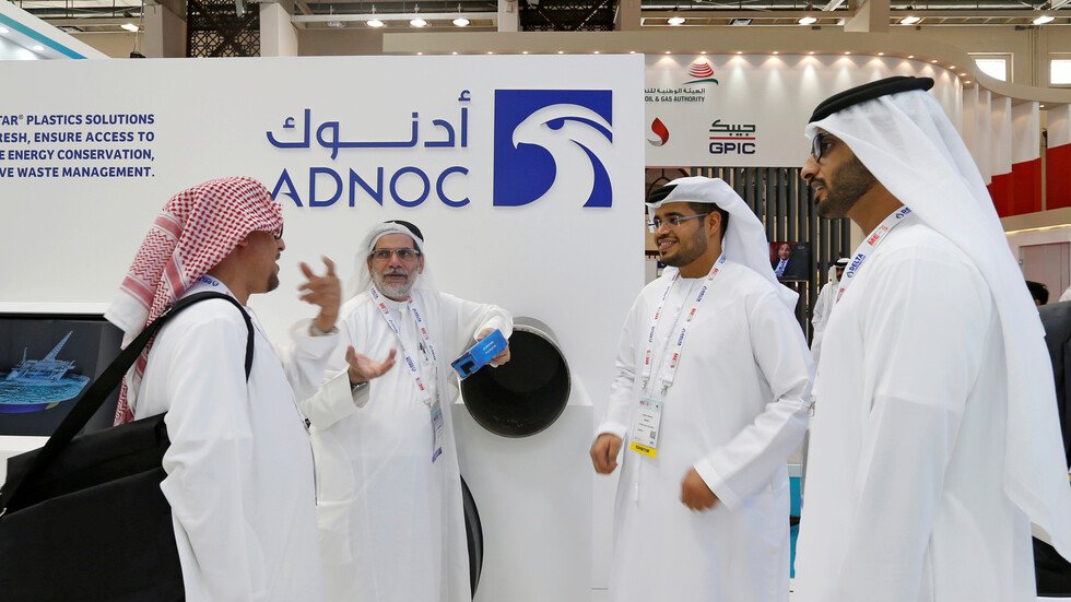 شركة هندية تسعى لاستبدال مخزون من نفط "أدنوك" بخام سعودي